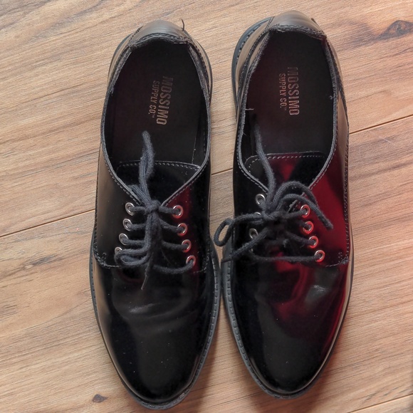 Black patent leather tie shoes - Picture 5 of 9